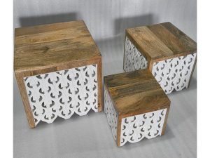 Old Design Wooden Riser