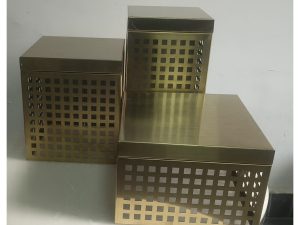Sq Box Riser Gold 1 Inch Top