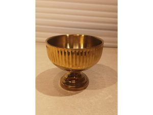 Bowl With Base Gold 8 – HM007102