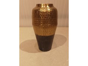 Gold Blk Hammer S Display