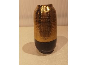 Gold & Blk Dotted Sml Display