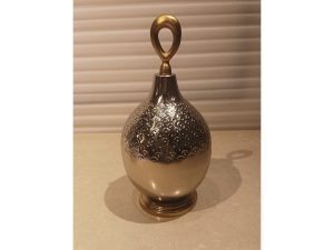 Round Big Silver Display