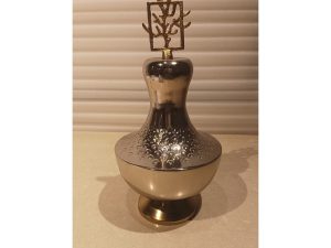 Silver Sq Nobe Display