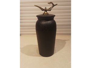 Black Stem Nobe Display Medium
