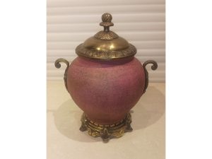 Pink Pot Display