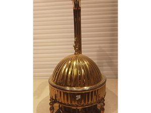 Gold Chefin Dish
