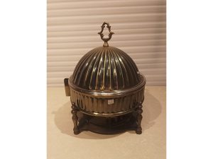 Antique Gold Chefin Dish