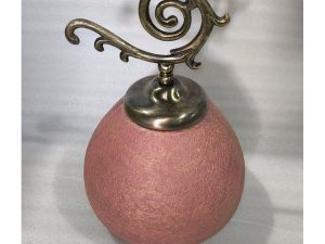 Pink Display With Lid Small