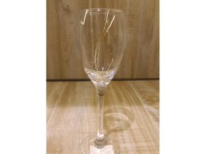 Glass N7863